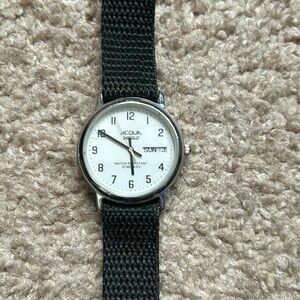 Acqua women’s vintage‎ silver/black adjustable rope bracelet watch one size